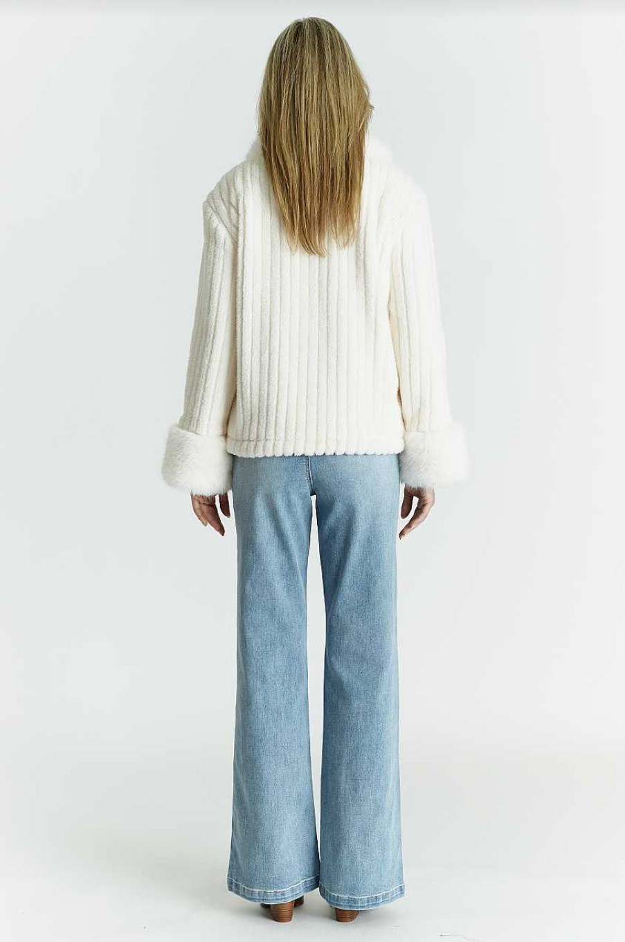 Apparel OAT | Wide Leg Jean Light Denim